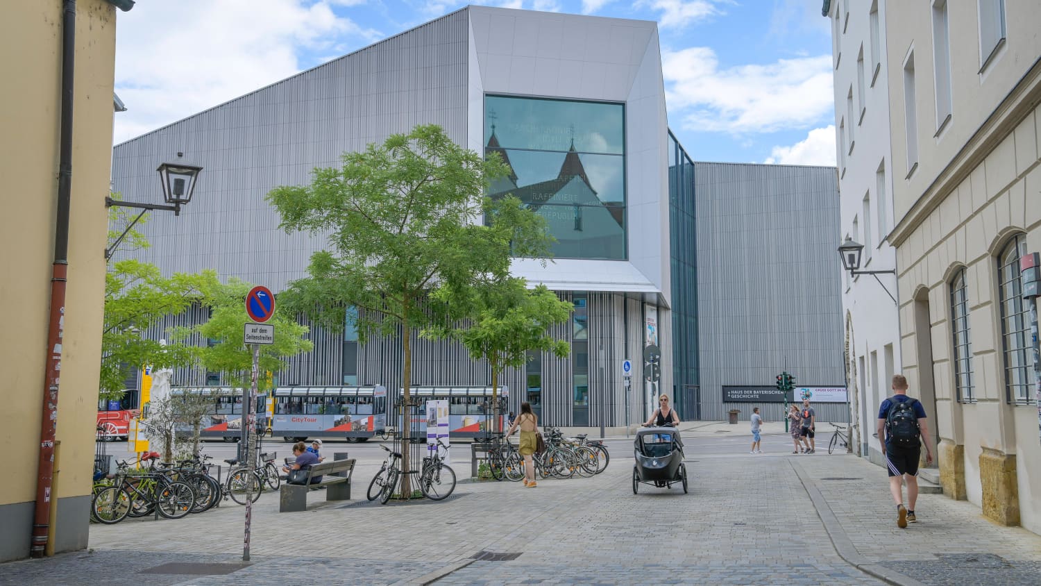 Außenansicht des Haus der Bayerischen Geschichte in Regensburg