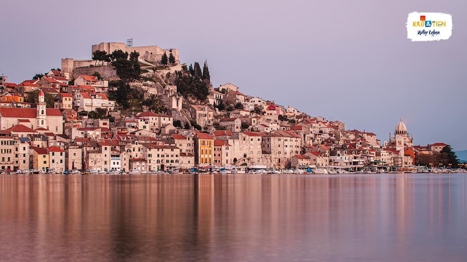 Die Stadt Sibenik in Kroatien