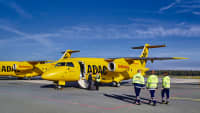 Ein ADAC Ambulanzflieger vor dem Abflug auf dem Flughafen