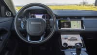 Cockpit eines Range Rover Evoque
