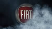 Fiat Logo zwischen Nebel