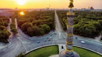 Luftaufnahme des Friedensengel in Berlin