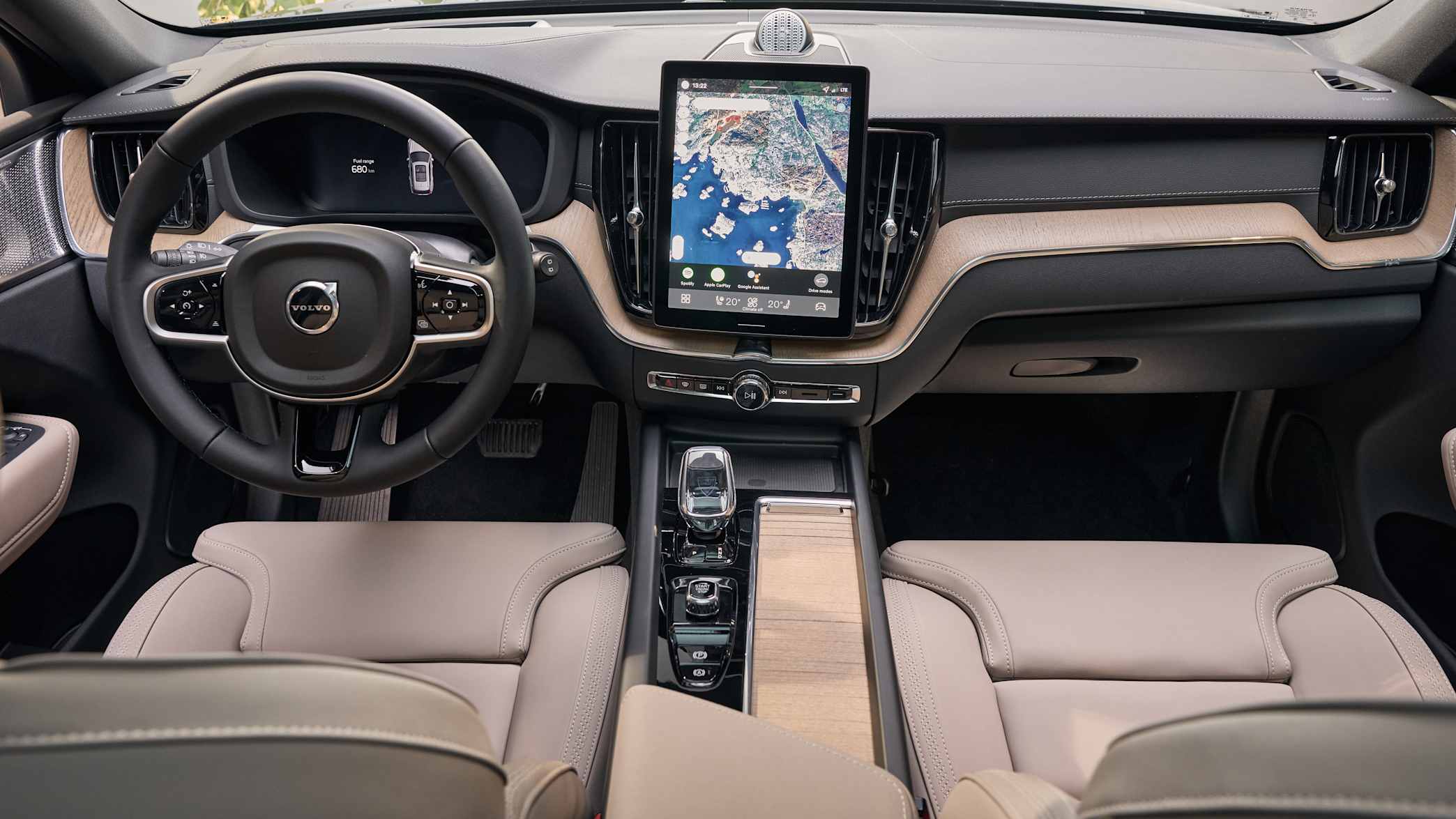 volvo-xc60-interior-front-2507_eiaimk