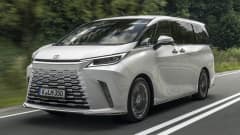 Lexus LM