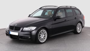 3er BMW Modell E91 stehend