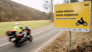 Mit dem Motorrad durch das Gelbachtal