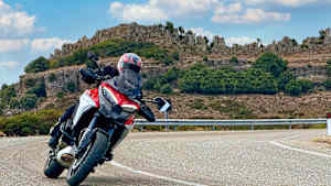 Tipps für Motorradtouren auf Sardinien von Magdalena Kosch