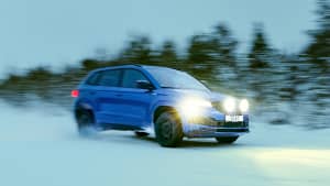 Winterreifentest mit einem Skoda in Finnland