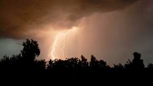 Blitze am Himmel