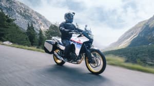 Seitenansicht der Honda XL750 Transalp
