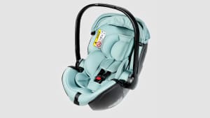 Freisteller der Britax Römer Babyschale Baby Safe 5Z2