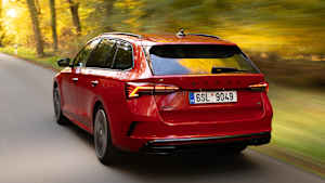das Heck des Skoda Octavia RS