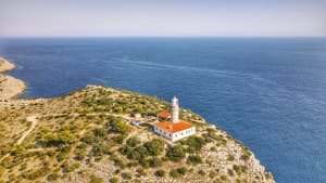 Leuchtturm Cape Struga auf der Insel Lastovo in Kroatien