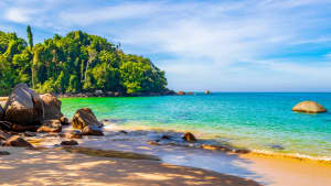 Strand im Nationalpark in Khao Lak Khuekkhak Takua Pa Phang-nga Thailand