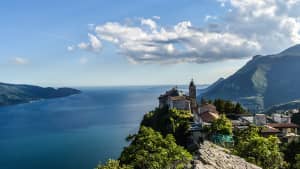 Die Kirche von Montecastello am Gardasee, Tignale, Italien, gemacht