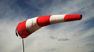 Windsack im Wind