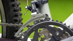 Umwerfer Fahrrad-Gangschaltung Detailaufnahme vom Umwerfer