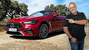 Videovorschaubild zum Fahrbericht des Mercedes-AMG CLE 53 Cabriolet