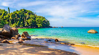 Strand im Nationalpark in Khao Lak Khuekkhak Takua Pa Phang-nga Thailand