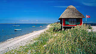 Strandhäuschen am Strand Eriks Hale bei Marstal auf der Insel Aero
