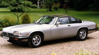 Ferrari Mondial QV Cabriolet – 240 PS · Super · Katalog-ID 350342 – Hauptansicht