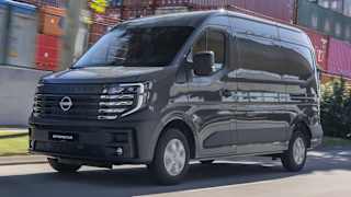 Peugeot Boxer Kastenwagen Doppelkabine L2H2 335 2.2 BlueHDi 180 Automatik – 180 PS · Diesel · Katalog-ID 343140 – weitere Fahrzeugansicht 4
