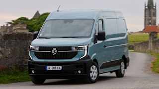 Peugeot Boxer Kastenwagen L4H2 435 (110 kWh) – 279 PS · Strom · Katalog-ID 337969 – weitere Fahrzeugansicht 4