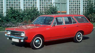 Ford 17M Turnier 1700 S (3-Türer) – 70 PS · Super · Katalog-ID 348366 – Hauptansicht