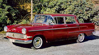 Opel Rekord 1.7 L (3-Gang) (4-Türer) – 66 PS · Normal · Katalog-ID 341407 – weitere Fahrzeugansicht 4