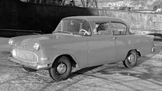 Ford 12M (2-Türer) – 40 PS · Normal · Katalog-ID 348534 – weitere Fahrzeugansicht 2