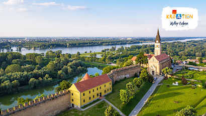 Blick auf den Fluss Drava in Kroatien
