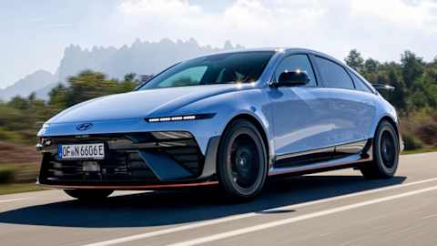 IONIQ 6