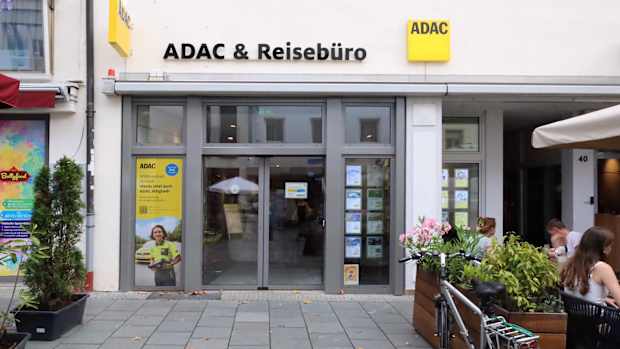 ADAC & Reisebüro Bad Homburg Außenansicht