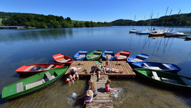 Der Campingplatz Gut Kalberschnacke am Listersee im Sauerland