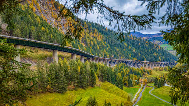 Luegbrücke