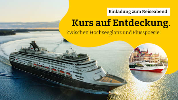 Ein Kreuzfahrtschiff entfernt sich vom Land in Richtung Meer.