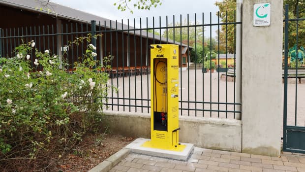 Aufnahme einer Fahrradstele in Hessen-Thüringen