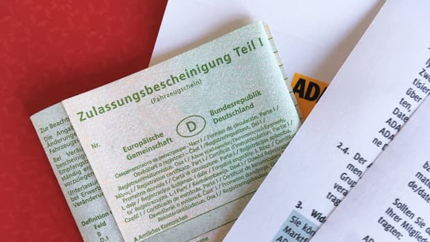 Fahrzeugschein