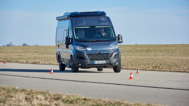 Hannes Camper im Ausweichtest
