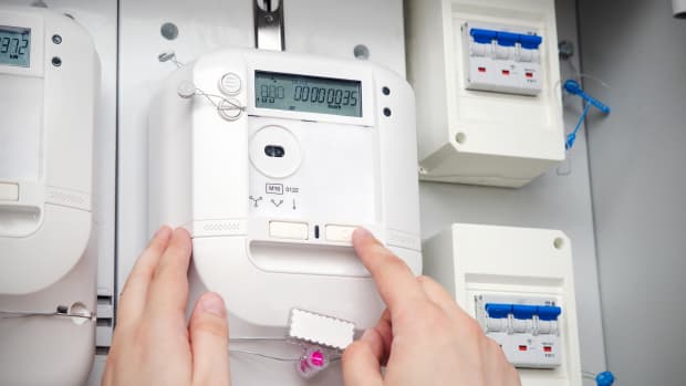 Ein Zweirichtungszähler für den Stromverbrauch im Haus