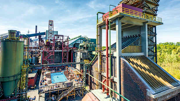 Schwimmbad in der Zeche Zollverein, Luftaufnahme