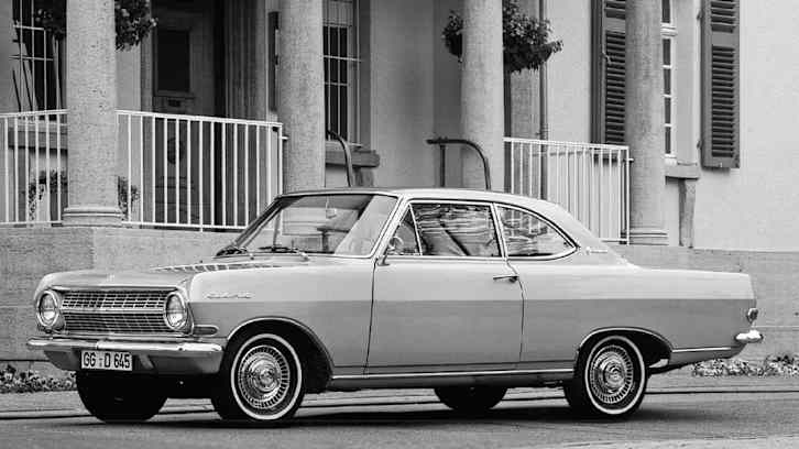 Opel Rekord Coupé 2.6-6 – 100 PS · Super · Katalog-ID 346138 – weitere Fahrzeugansicht 2