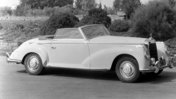 Mercedes-Benz 300 S Roadster – 150 PS · Super · Katalog-ID 348103 – Fahrzeugansicht