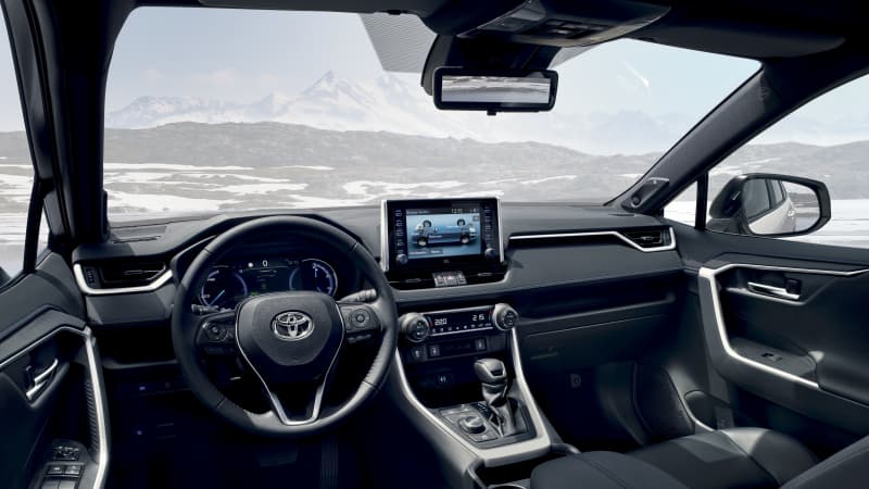 Cockpit eines Toyota RAV 4