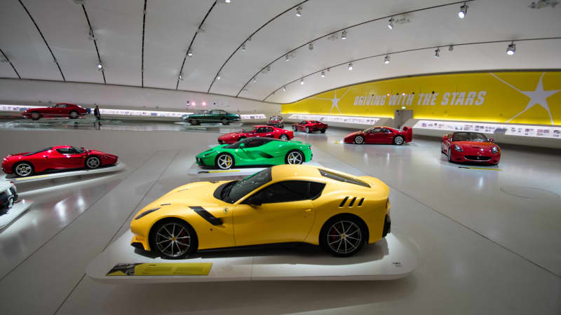 Eine Übersicht im Enzo Ferrari Museum