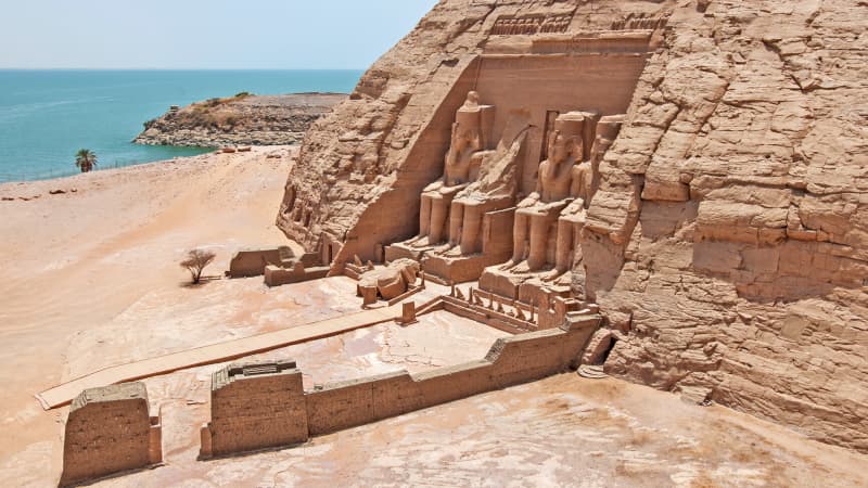 Außenansicht des Abu Simbel Tempel in Ägypten