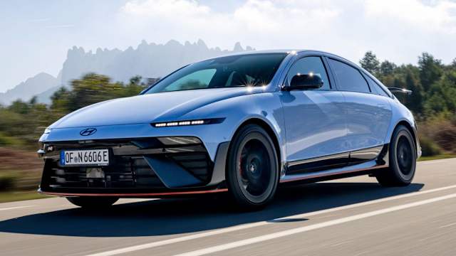 1. Generation 1. Facelift