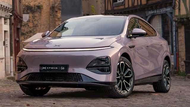 1. Generation 1. Facelift
