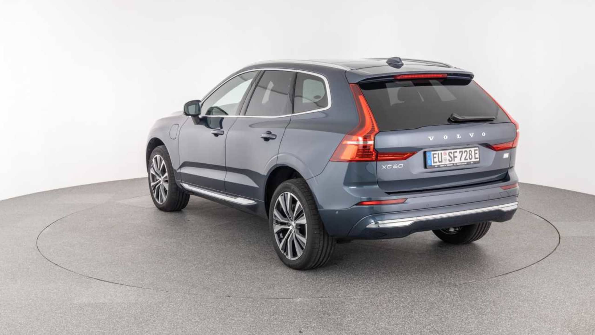 Xc60 plug in hotsell