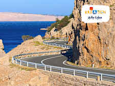 Eine Autobahn an der Adria in Kroatien